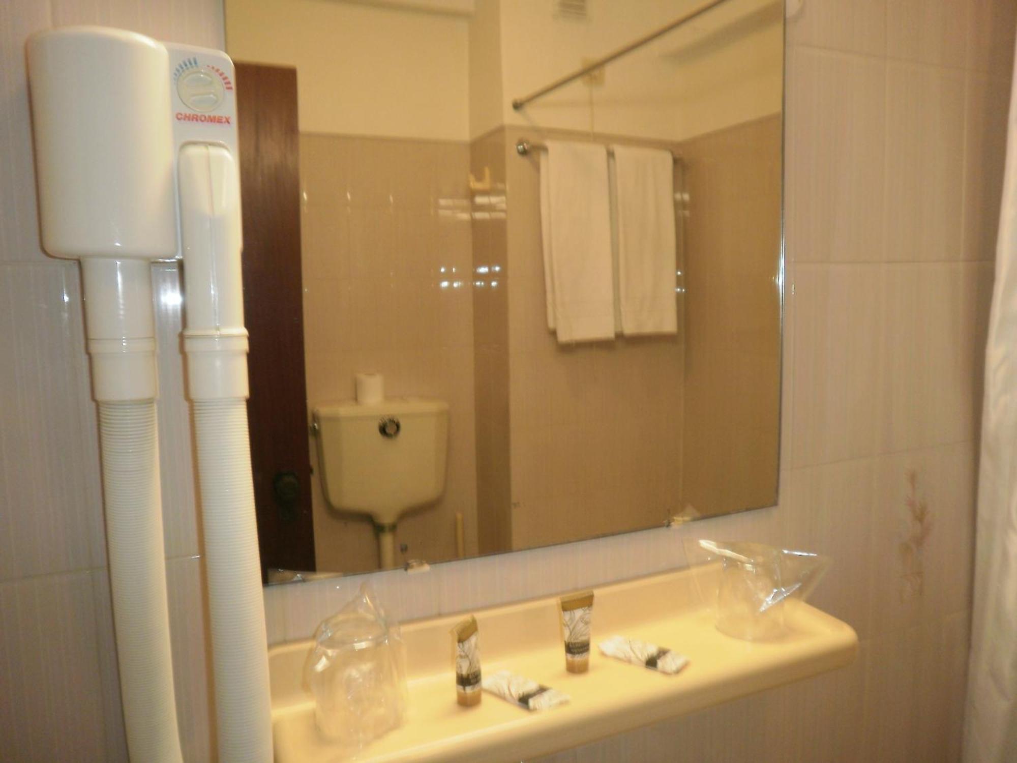 Albergaria Dom Manuel Hotel Porches  Room photo