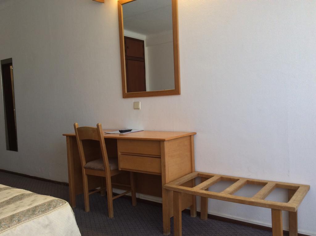 Albergaria Dom Manuel Hotel Porches  Room photo