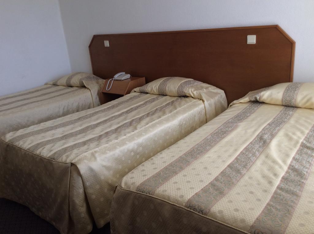 Albergaria Dom Manuel Hotel Porches  Room photo